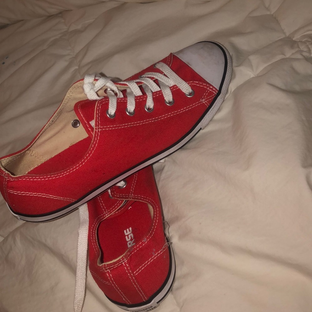 red low top converse